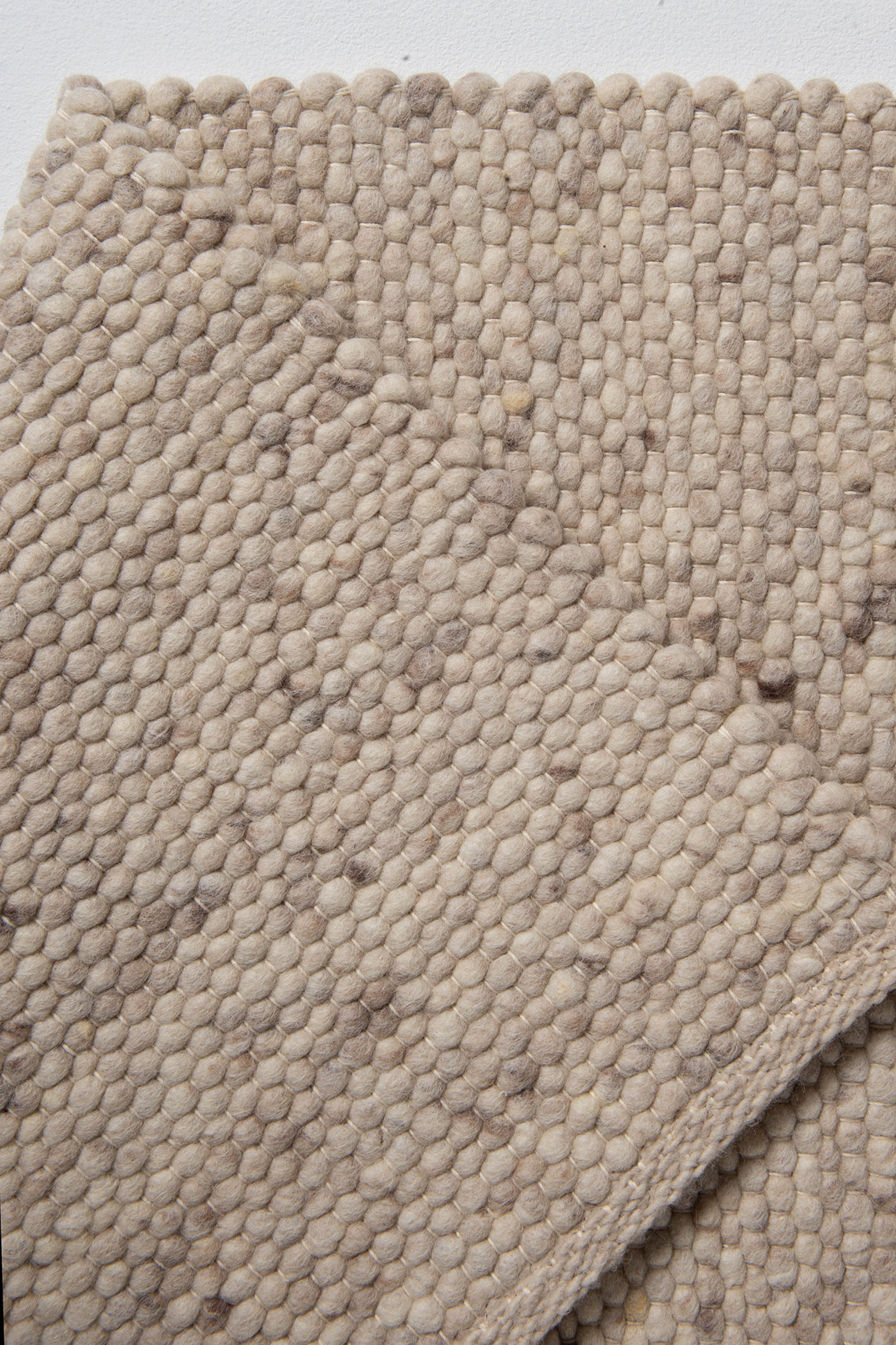 Respect Meadow Warm Beige Rug