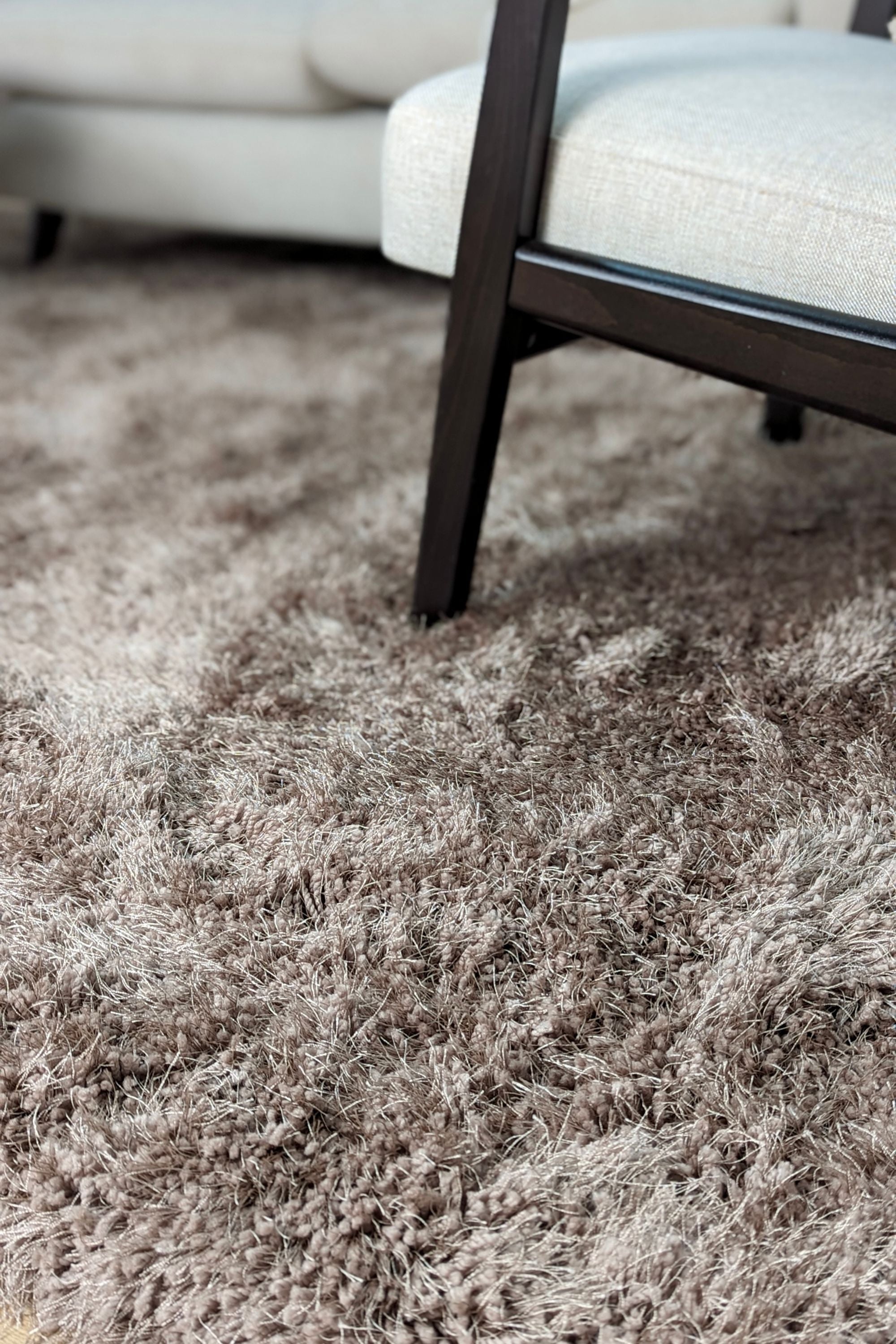 Mink shagpile rug