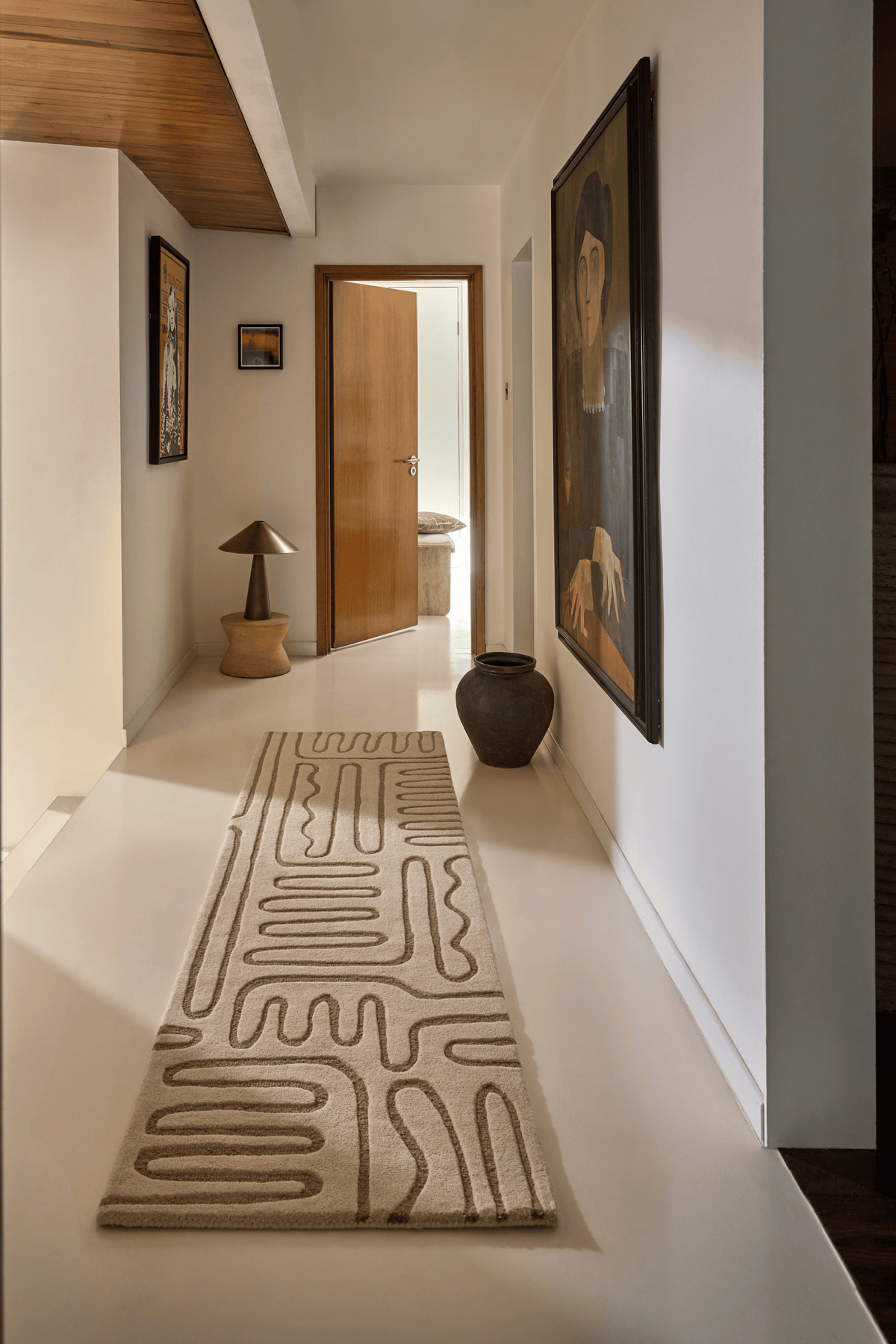 Harlequin Hollow Pebble Runner 141101