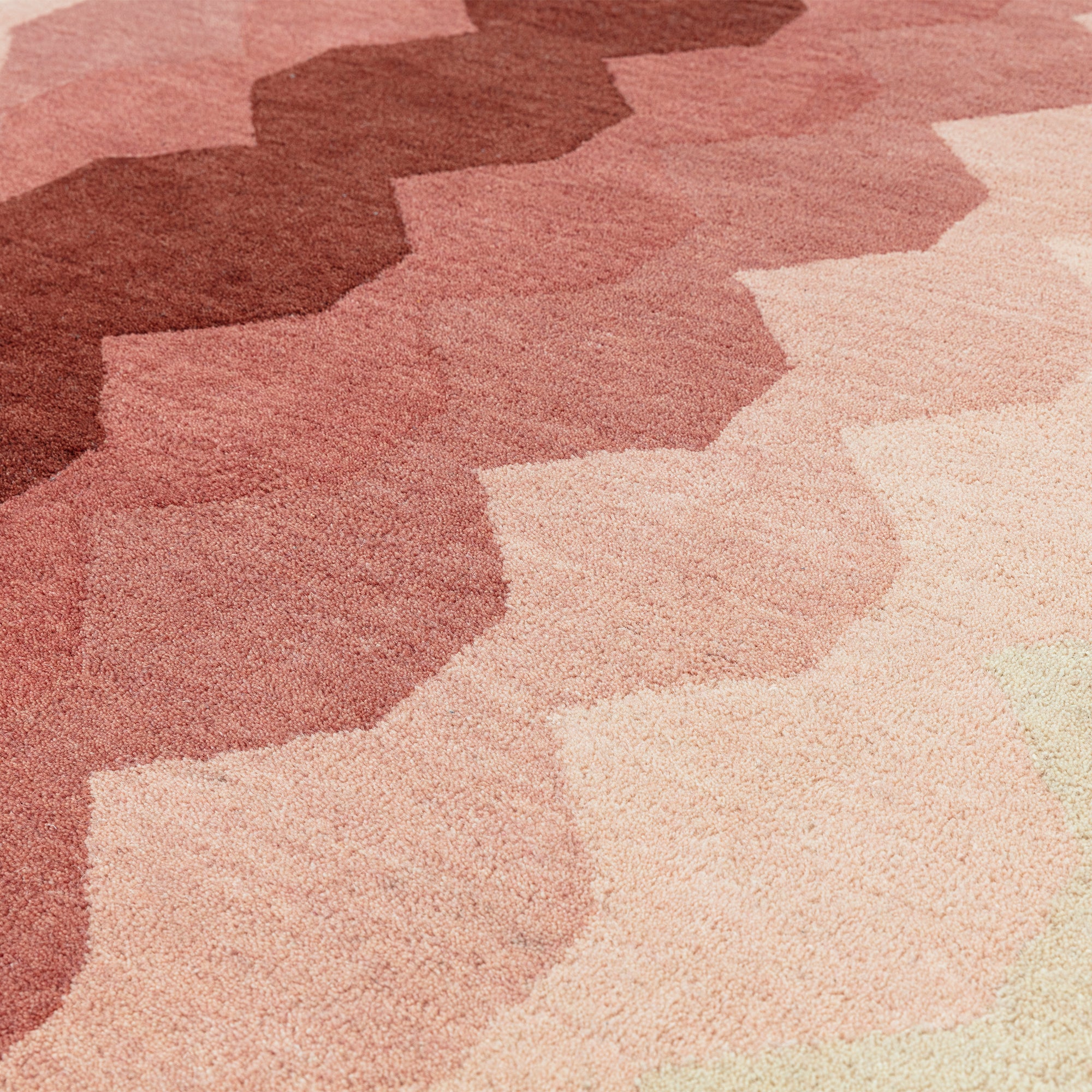 Hive Pink Runner