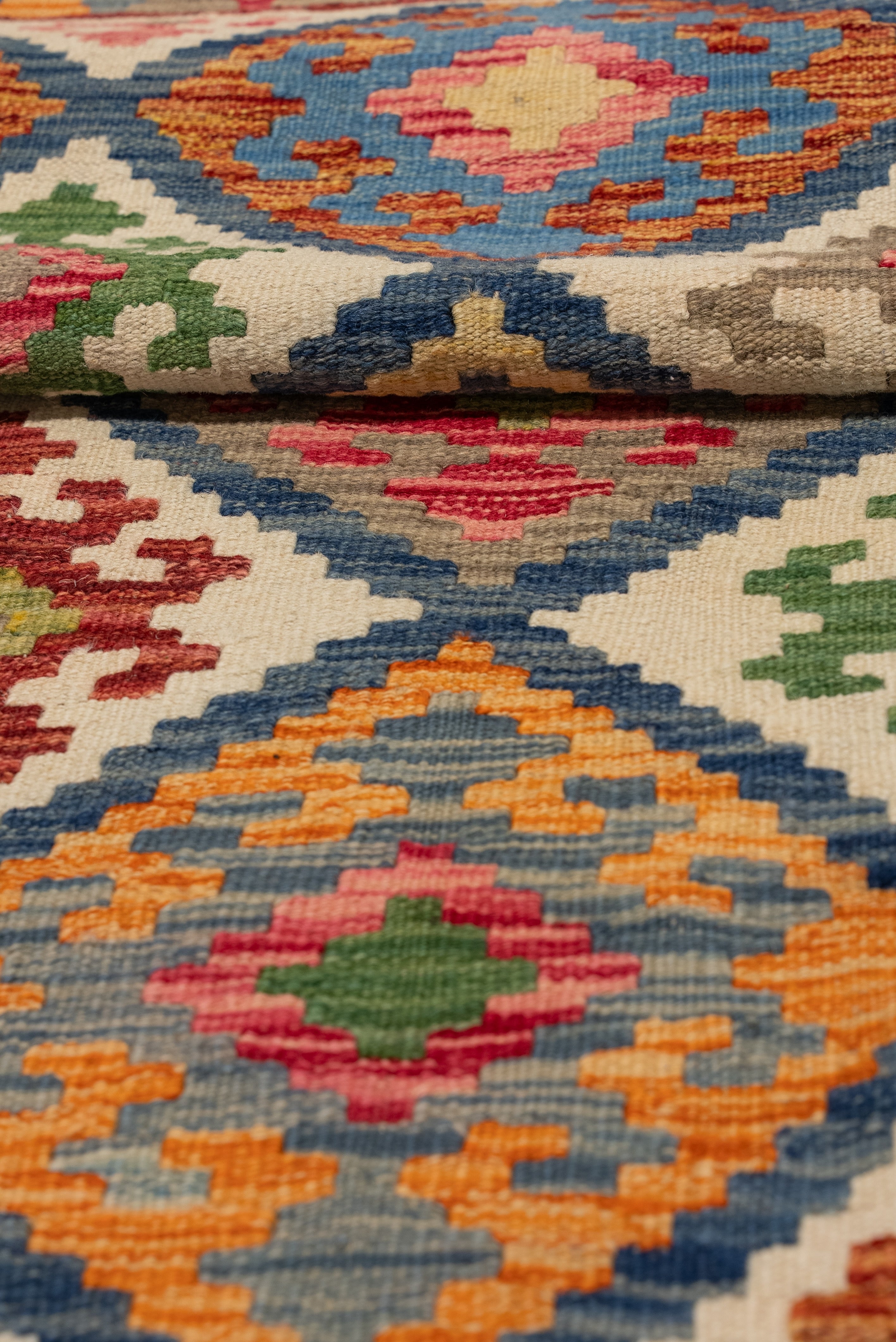 Handmade Kilim Rug 8178
