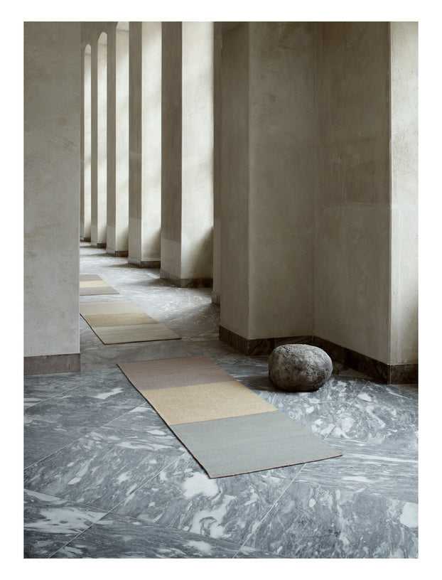 Linie Design Modest Ease Moss Runner