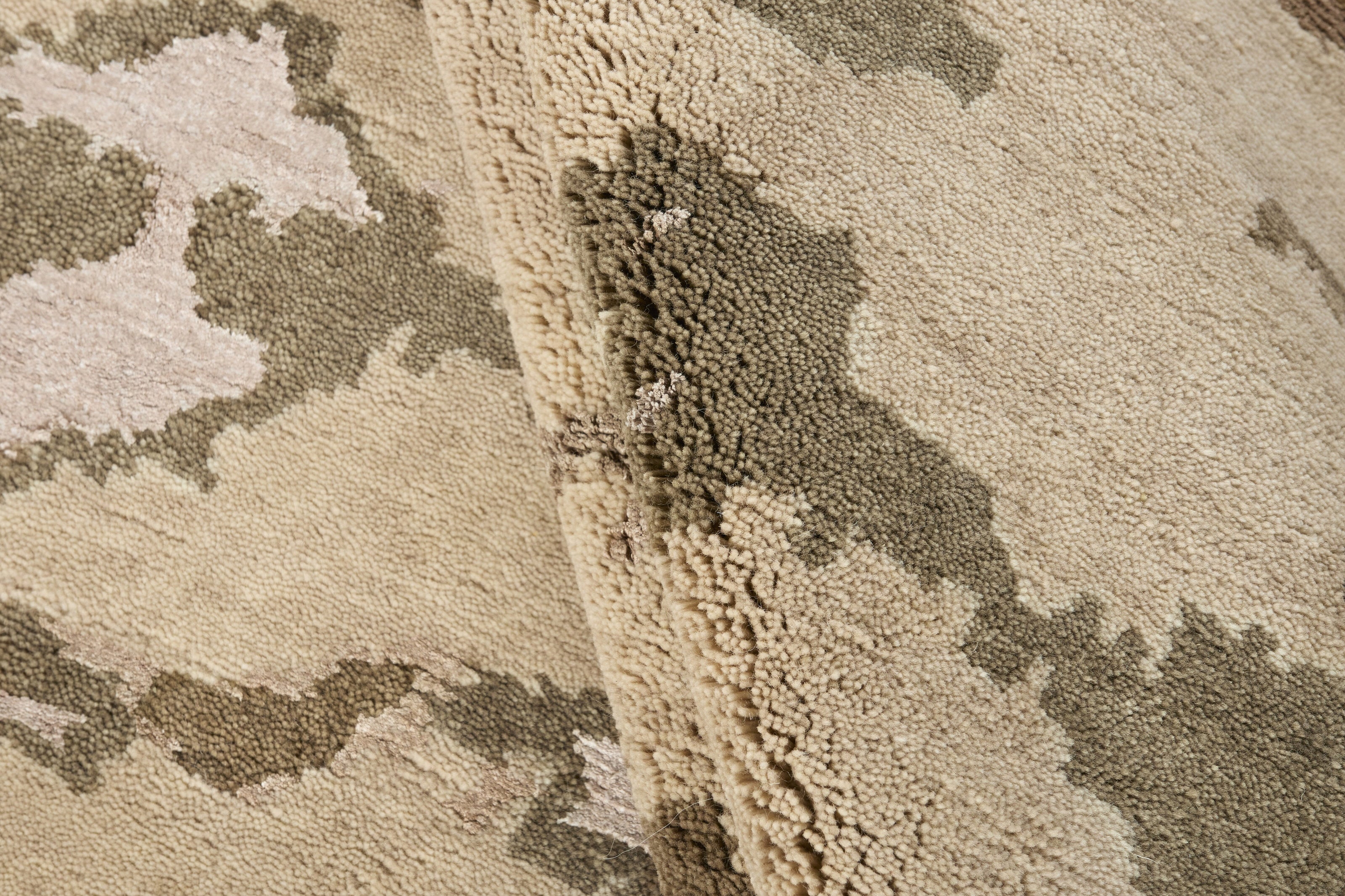 New Age Diamond in the Sky Beige
