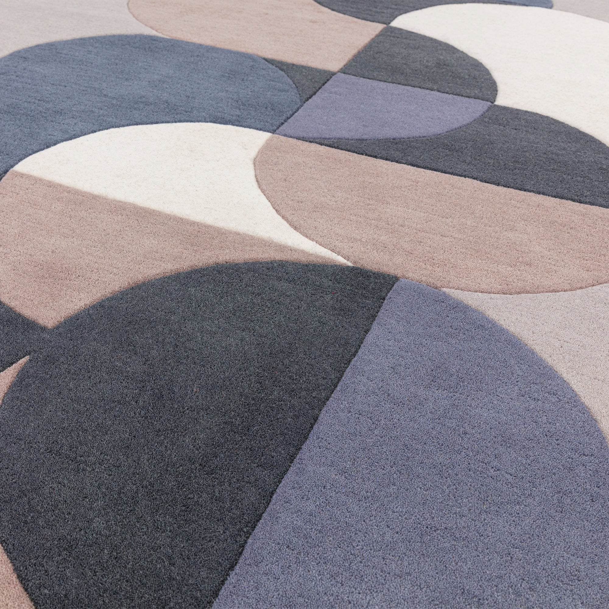 Matrix 92 Statement Grey Rug
