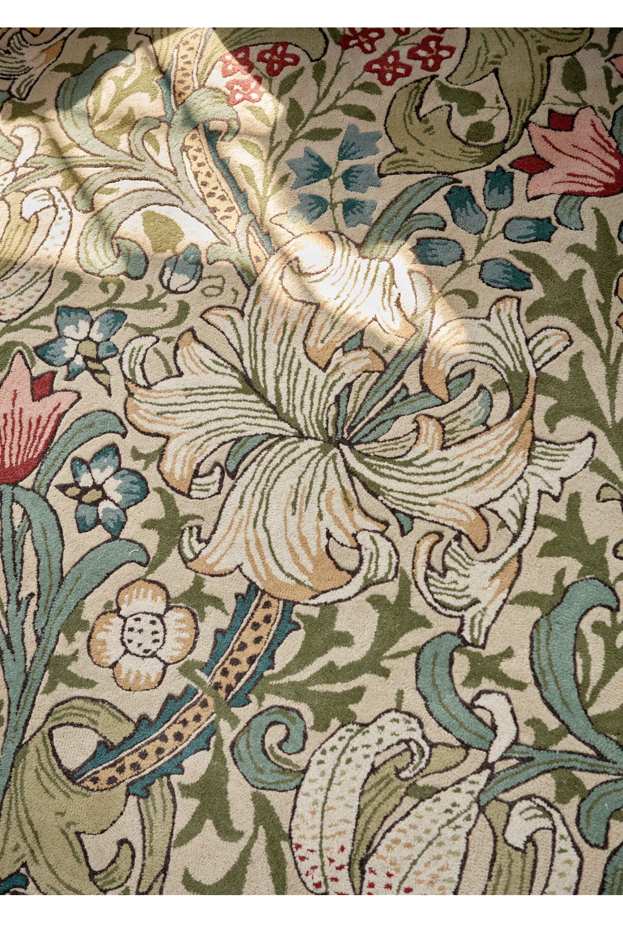 Morris & Co Golden Lily Green Red Rug 130107