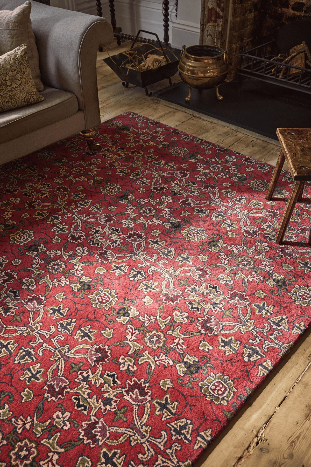 Morris & Co Persian Scroll Plum 130603
