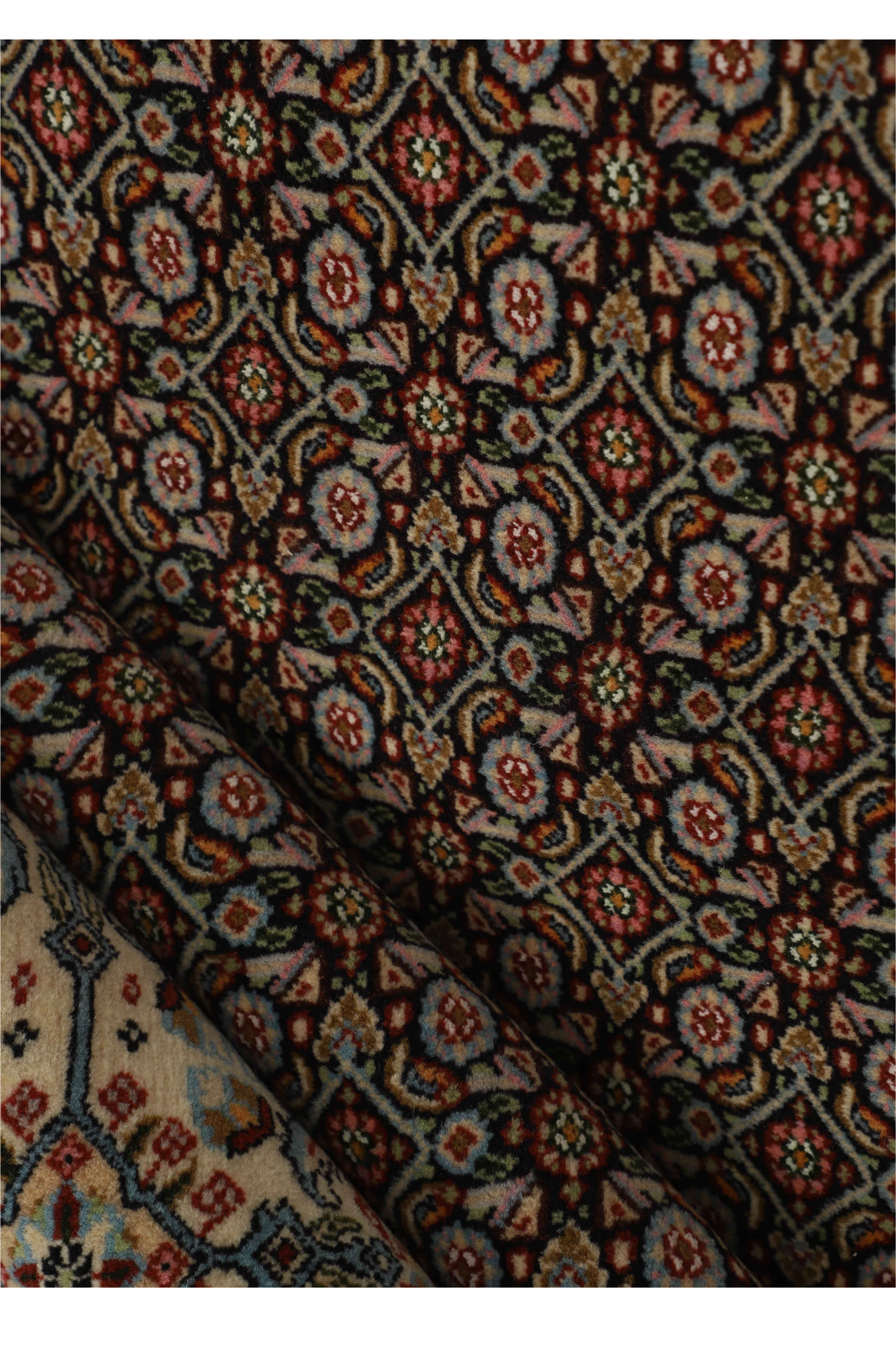 Moud Mahi 1519696