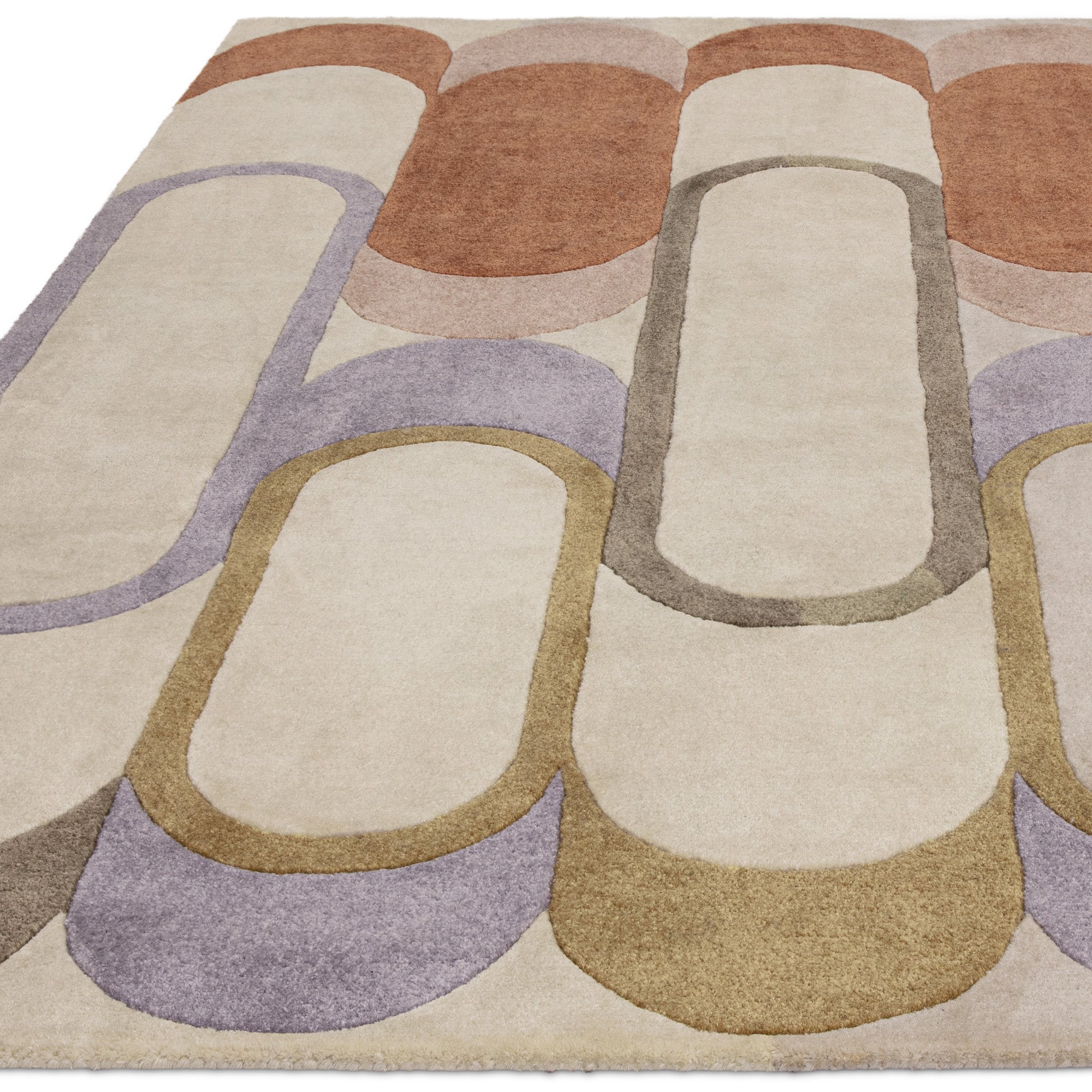 Multicolour retro rug with linear and circle pattern