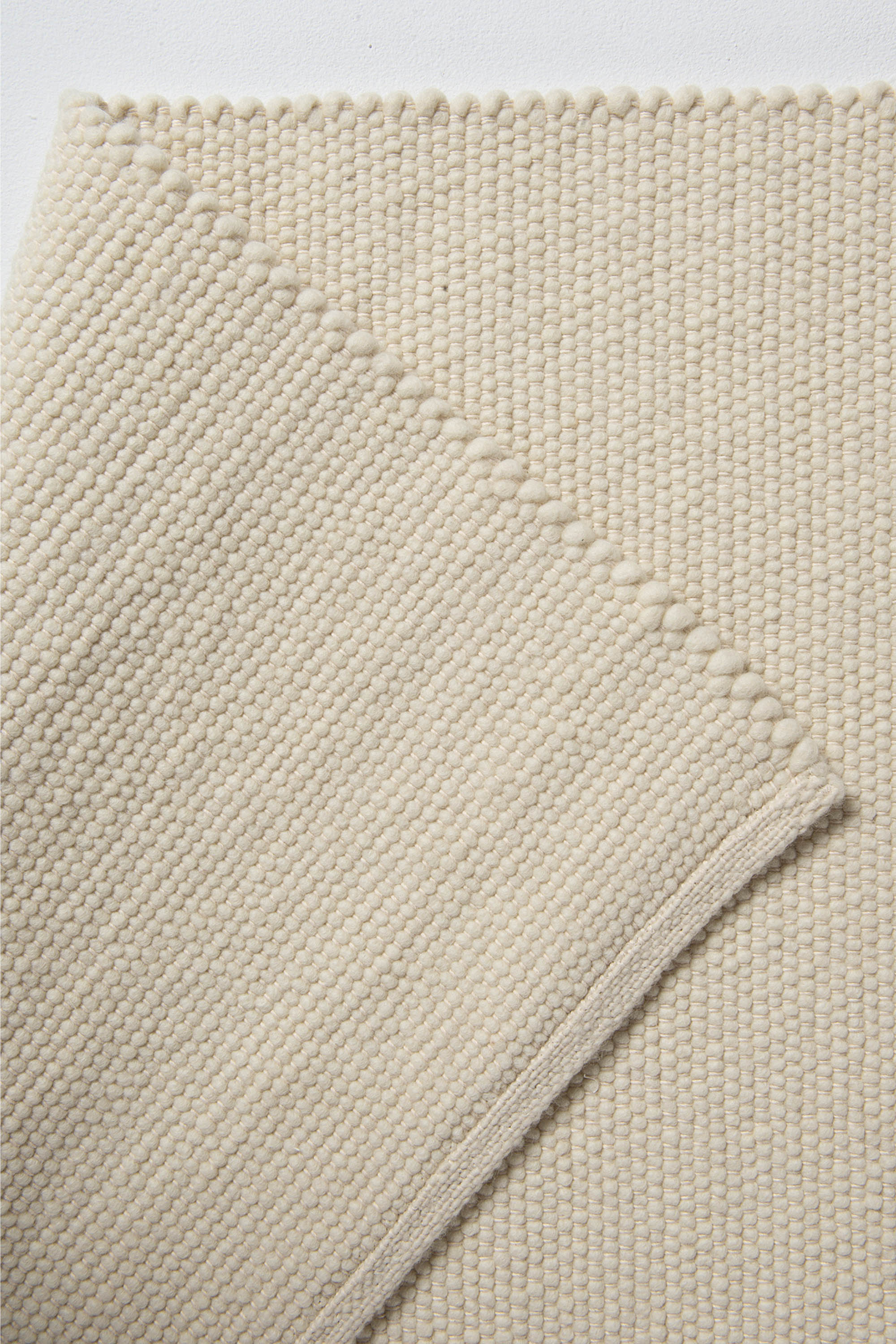 Respect Plain Wool White Rug