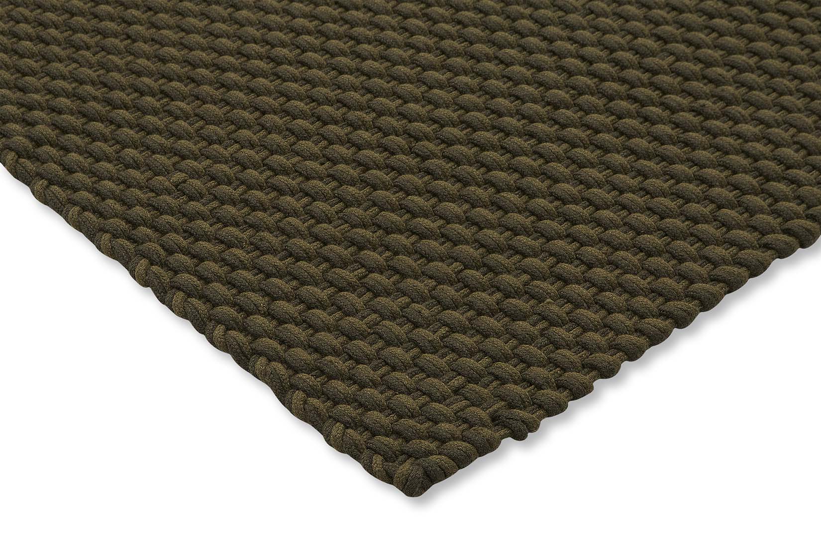 climate friendly brown modern indoor outdoor polyethylene weatherproof rug

