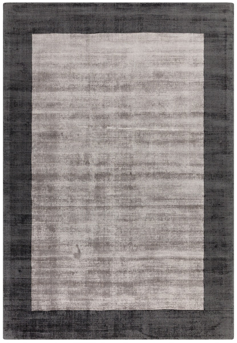 plain grey rug with border