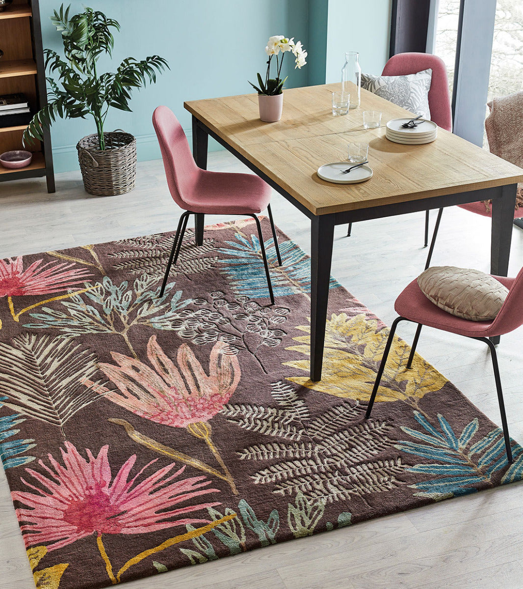Harlequin rug with a multicolour floral pattern