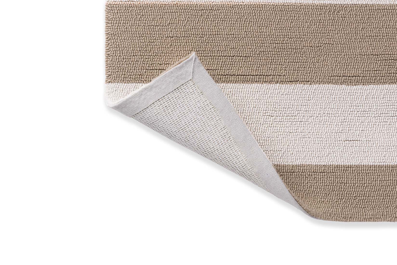 White and tan stripe indoor/outdoor polypropylene rug
