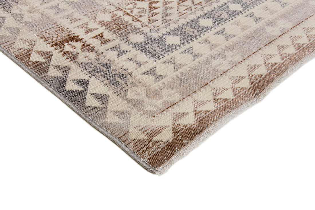 Traditional style Kilim rug with multicolour pattern in shades of brown 
