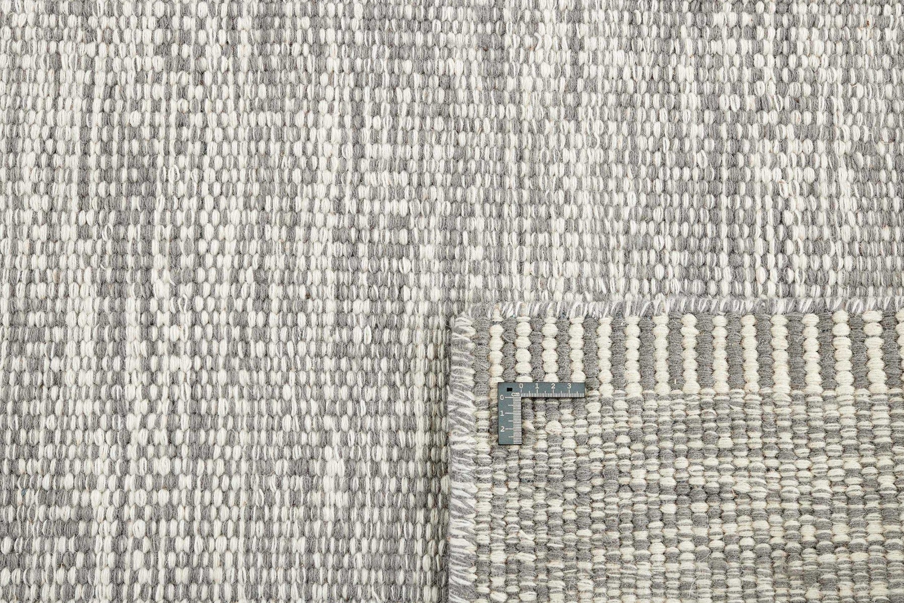 plain grey flatweave area rug
