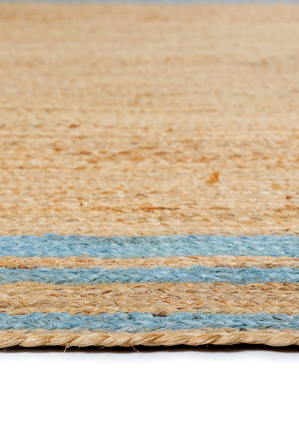 jute rug with light blue border