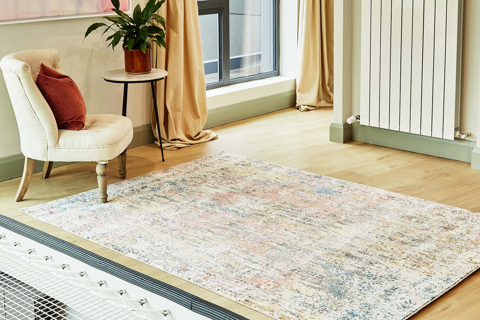 abstract area rug with multicolour design