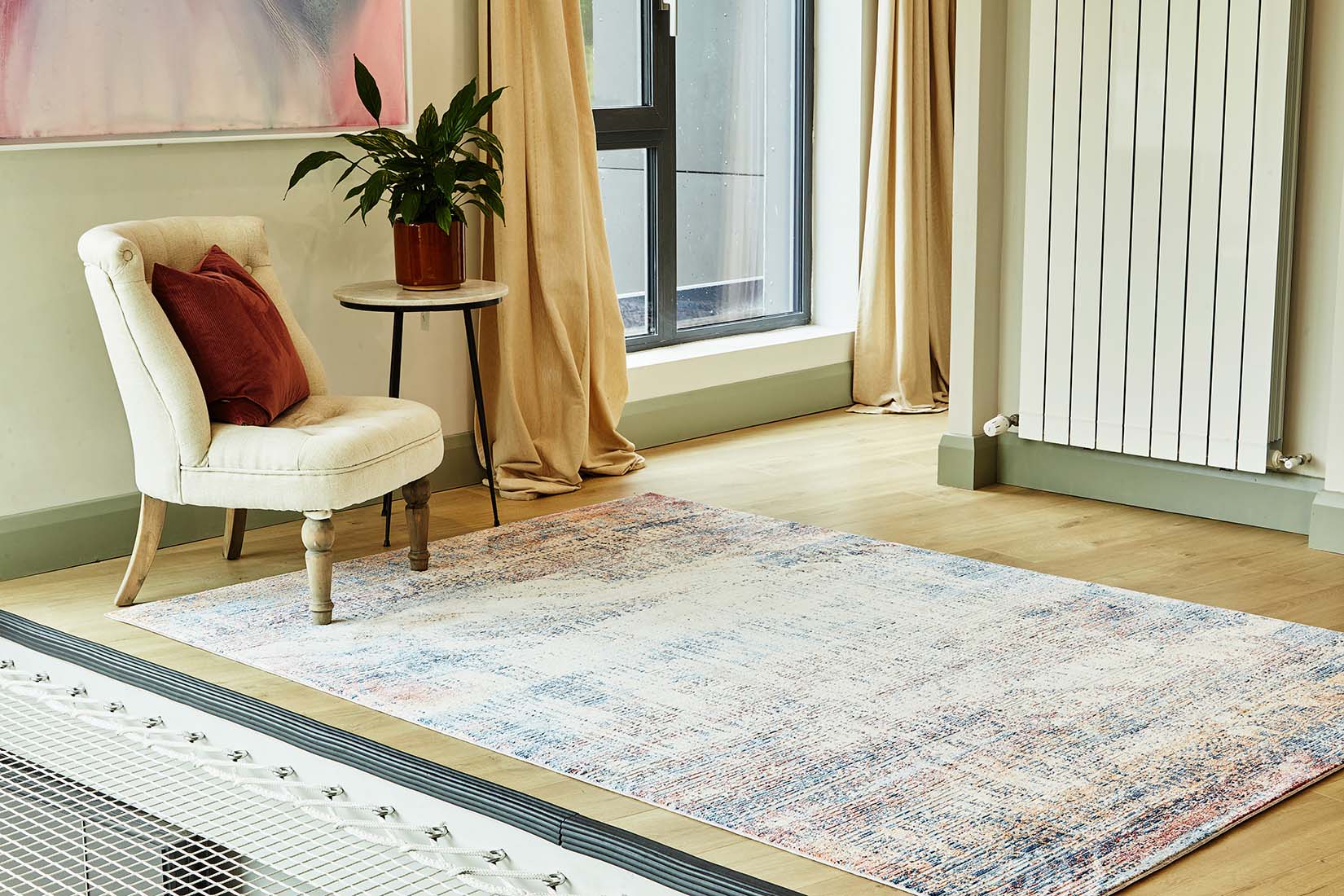 abstract style area rug in multicolour
