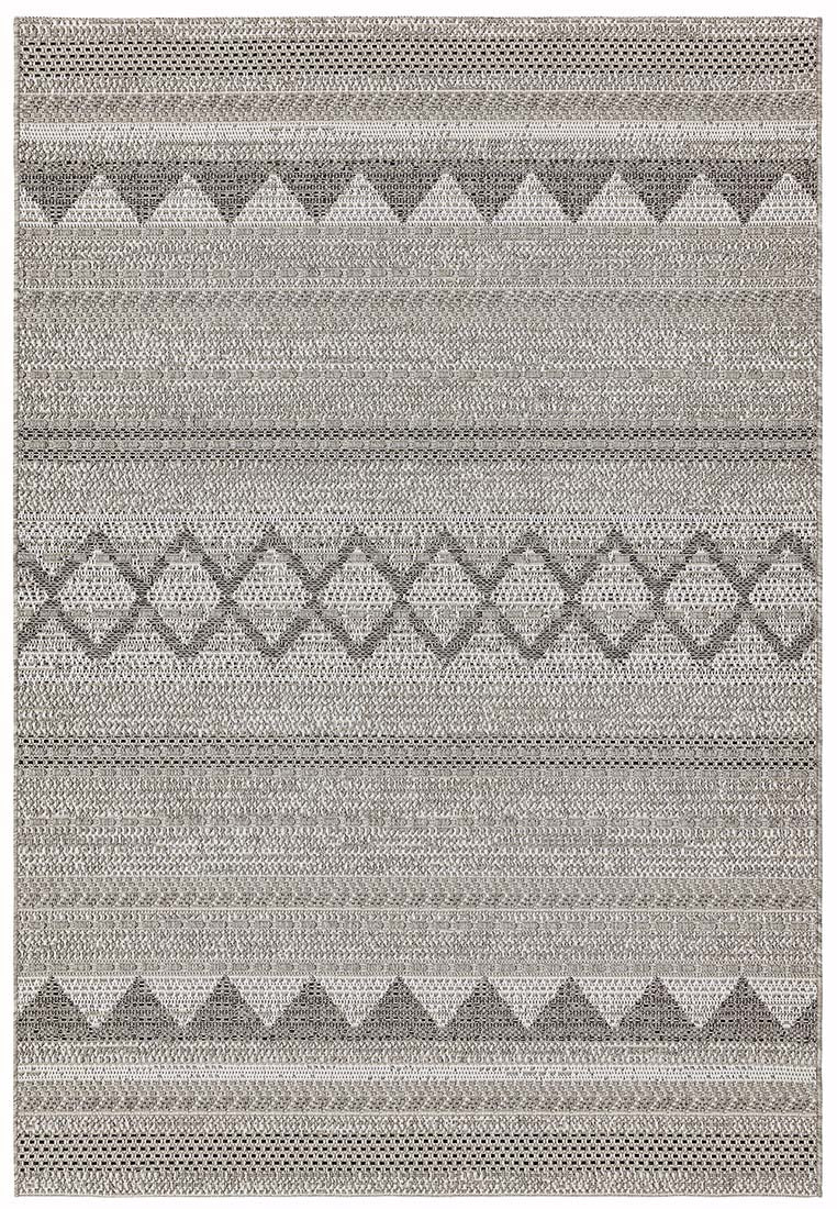 moroccan style indoor/outdoor rug in beige
