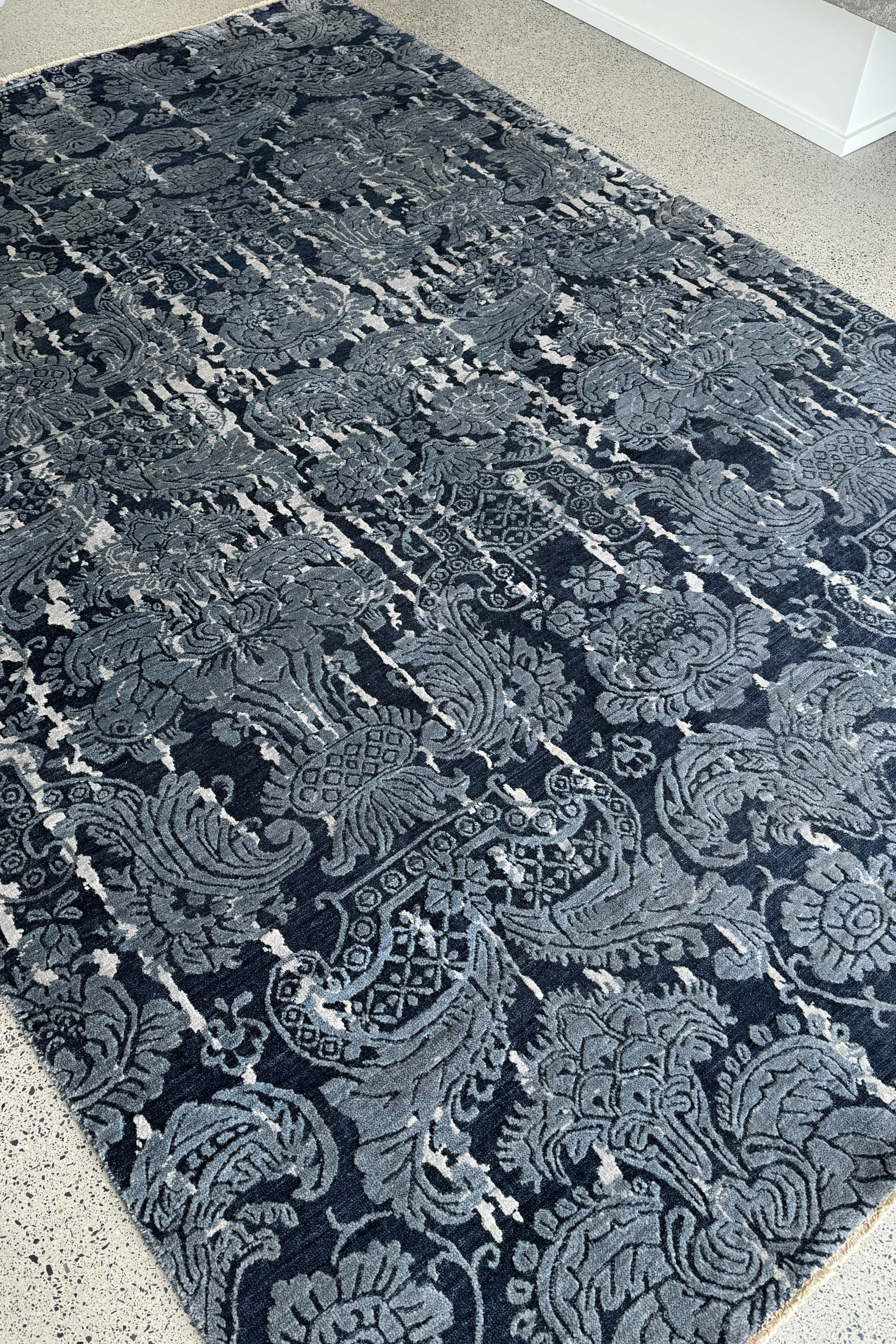 Royal Blue Transitional Damask 5001163439