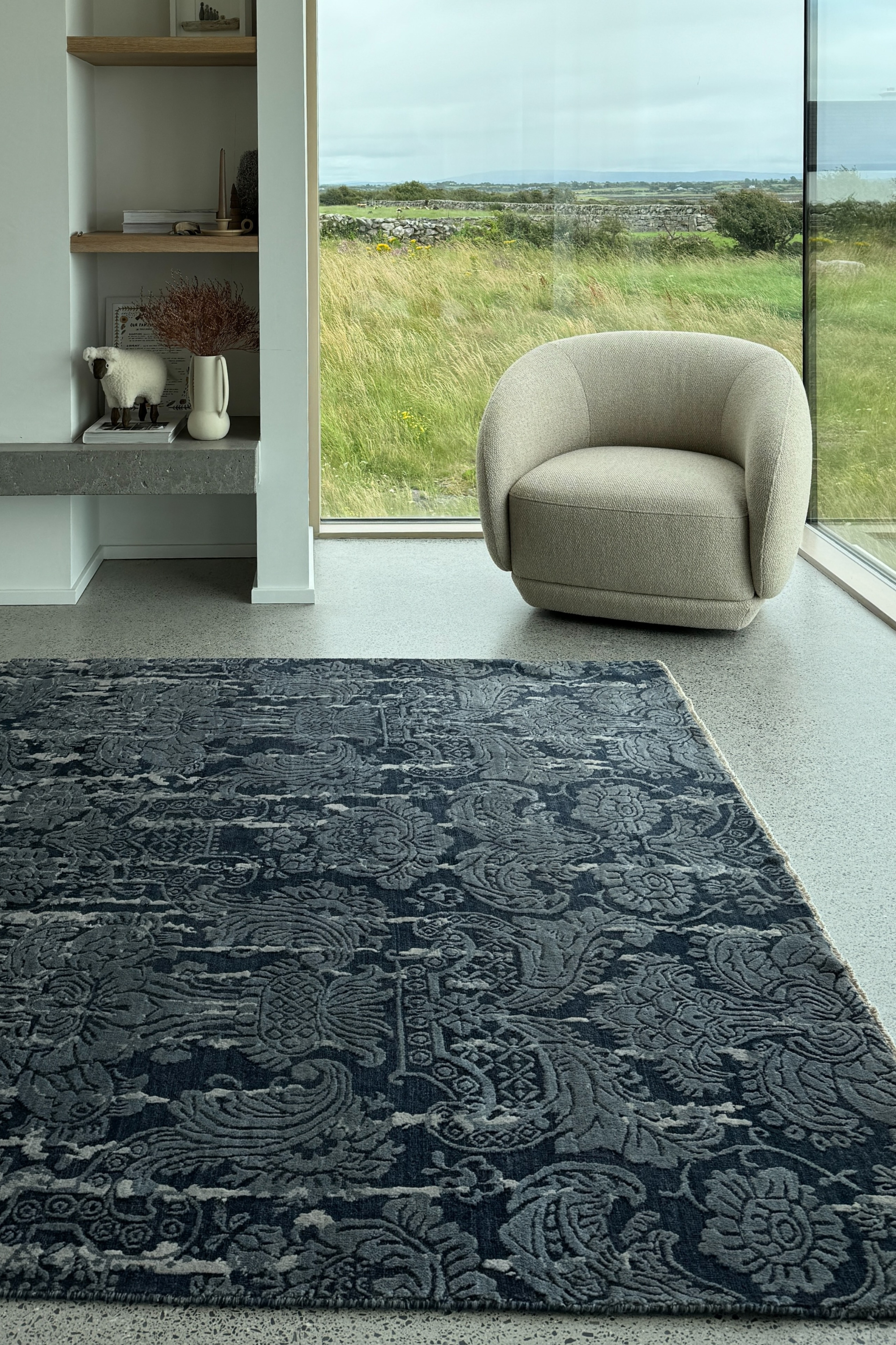 Royal Blue Transitional Damask 5001163439