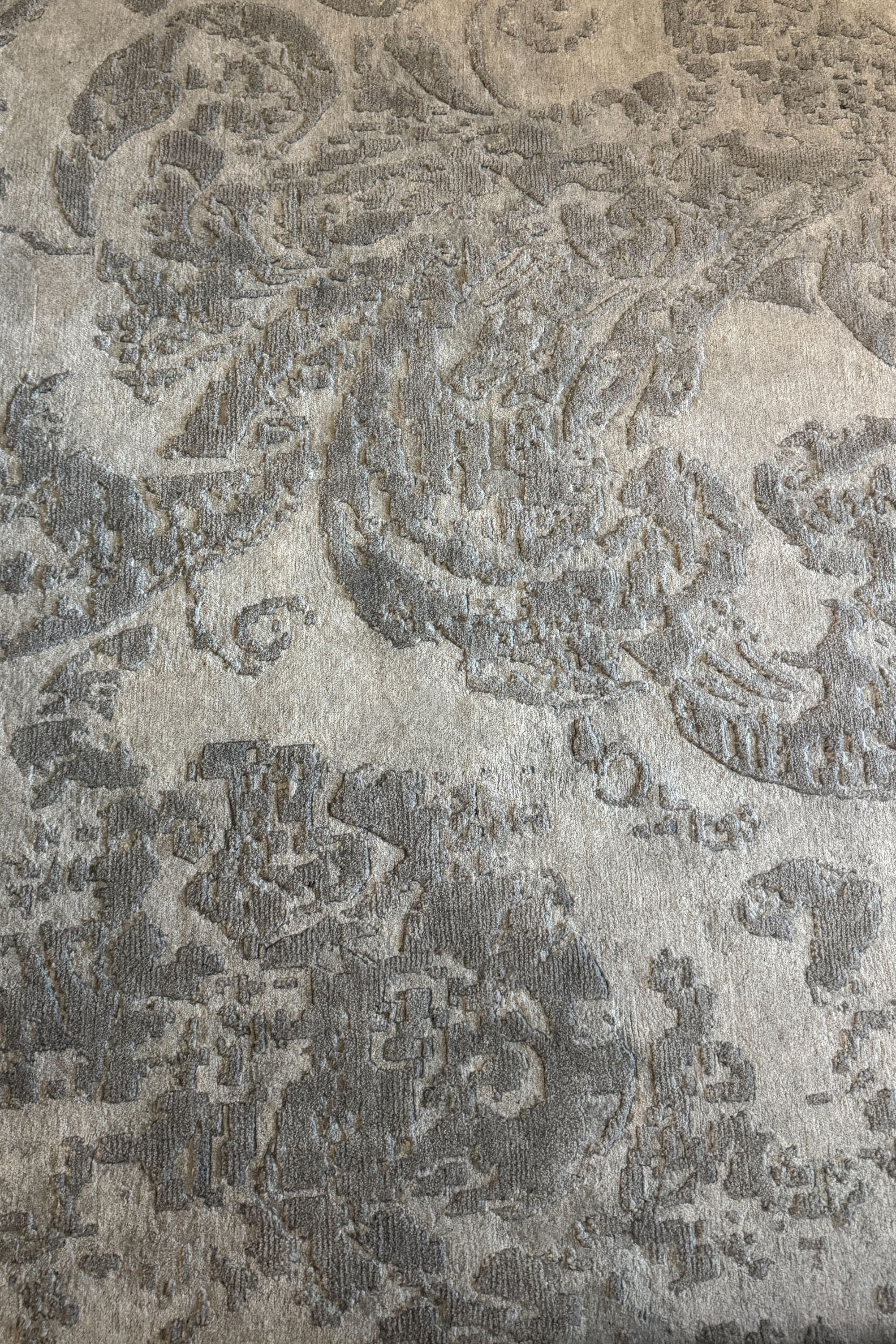 Senses Baroque Silver